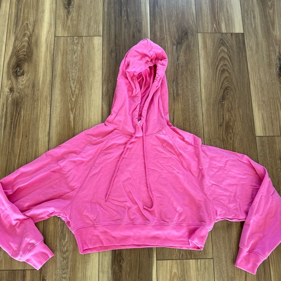 ALO Yoga womens Pink hooded cropped Hoodie size small - Picture 2 of 6